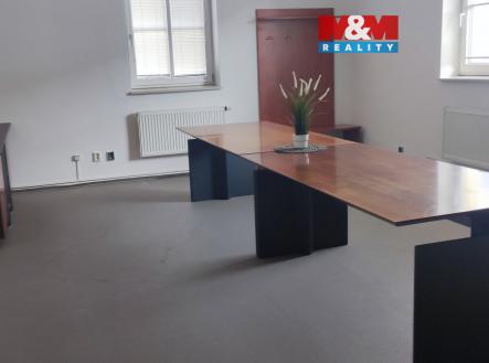 IMG_20250929_092845 (1).jpg | Pronájem - kanceláře, 239 m²