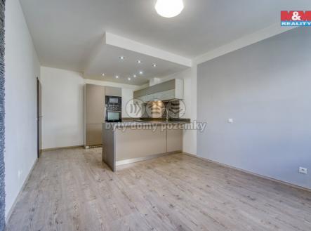 e7ffe6af-4371-43f8-baf4-6bbca013913b.jpg | Pronájem bytu, 2+kk, 49 m²