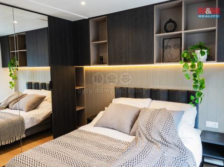 1_loznice_IMG_1934popr_mensi.jpeg | Prodej - pozemek pro bydlení, 1 133 m²