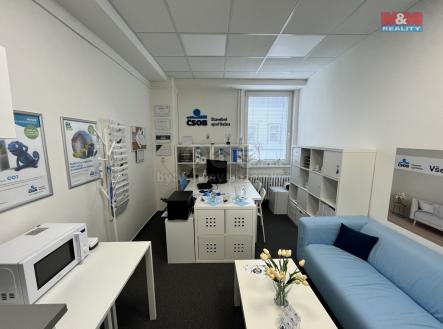 DA49691C-30DD-45EE-ACB8-10F2818DD187.jpeg | Pronájem - kanceláře, 14 m²