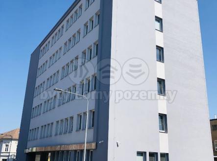 Kounicova 5 budova.jpg | Pronájem - kanceláře, 13 m²