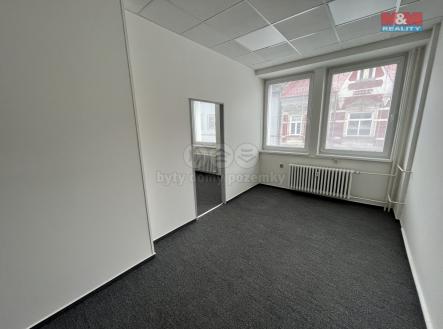 1A7DF12F-1C12-4264-BCDA-9B57AFEDD2A3.jpeg | Pronájem - kanceláře, 17 m²