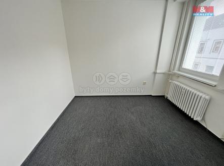 B88613AF-7B4C-434C-9809-060186669C88.jpeg | Pronájem - kanceláře, 17 m²