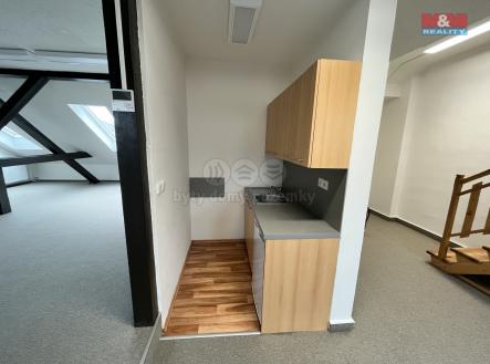 43DF12EF-E631-4002-B901-C6227C04E03D.jpeg | Pronájem - kanceláře, 122 m²