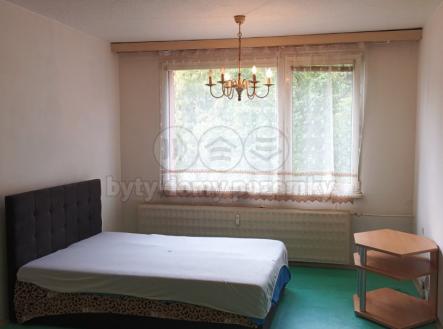 ložnice_pokoj | Pronájem bytu, 1+kk, 29 m²