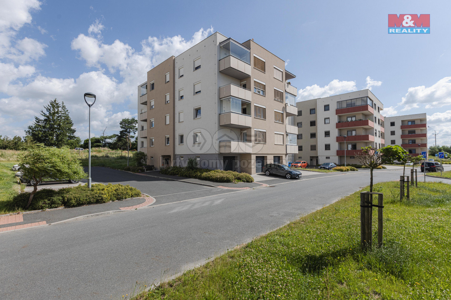 EOSR5575-HDR.jpg