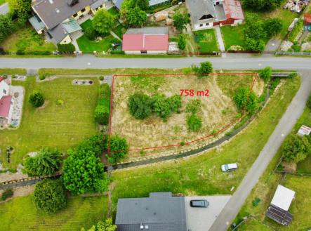obrys 1.jpg | Prodej - pozemek pro bydlení, 758 m²
