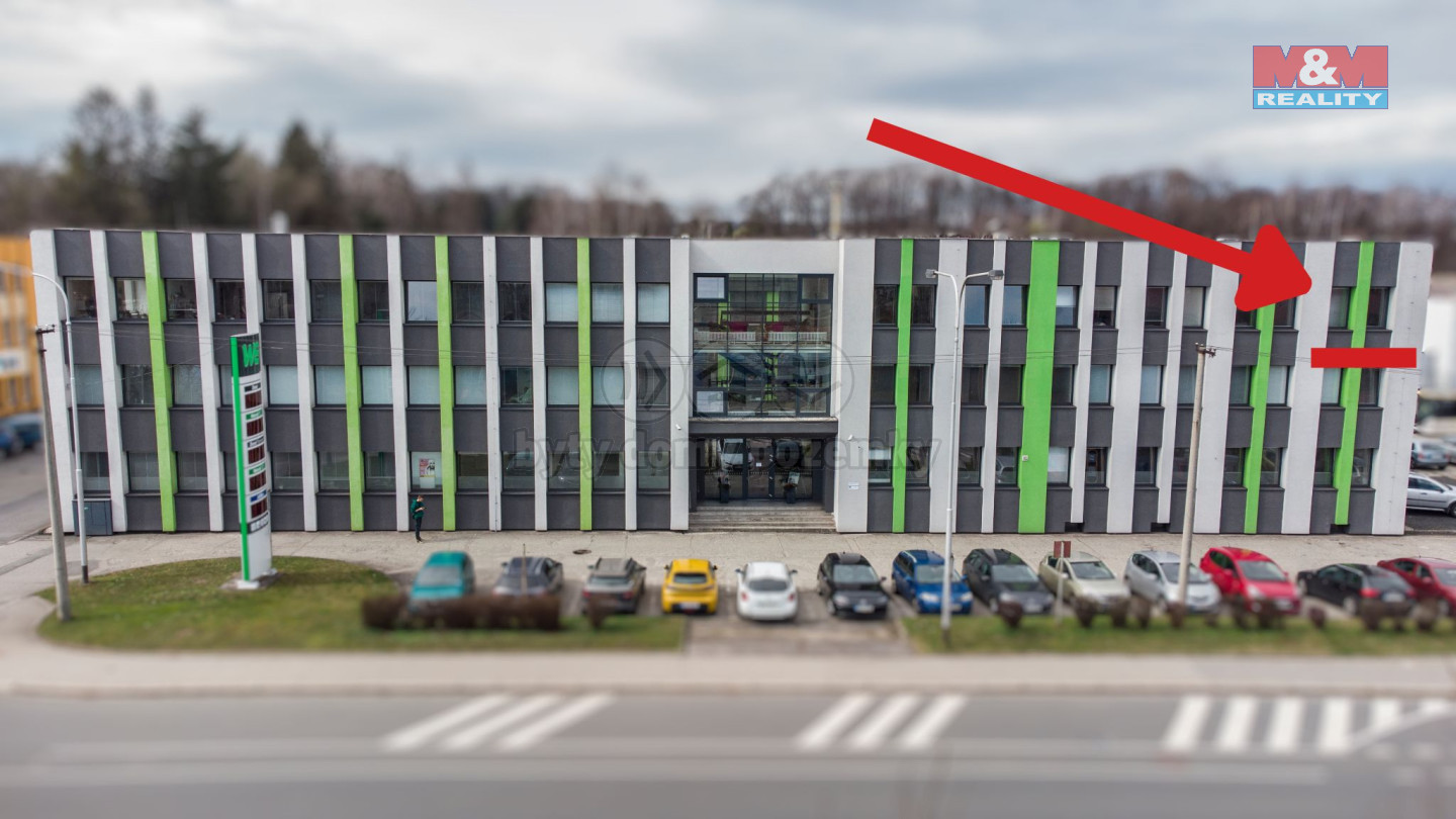 kancl_šipka.jpg