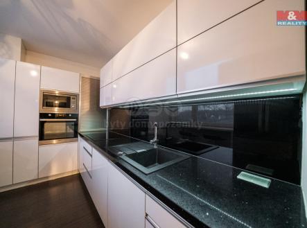 Byt-Brezany-web-29.jpg | Pronájem bytu, 3+kk, 74 m²