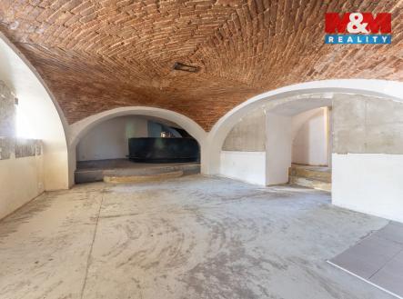 Sklepní bar | Prodej - dům/vila, 1 120 m²