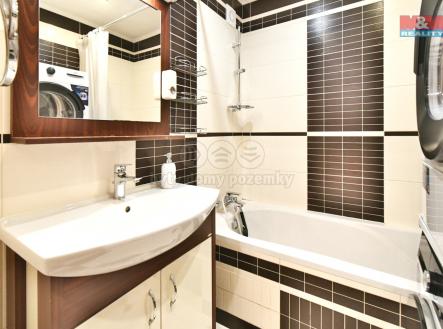 003.jpg | Prodej bytu, 3+1, 74 m²