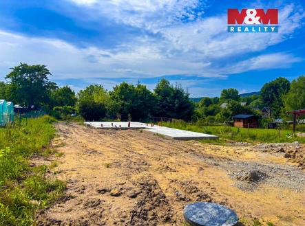 46860a38-894c-4e1d-bc71-8e411f5f4b74-2.jpg | Prodej - pozemek pro bydlení, 877 m²