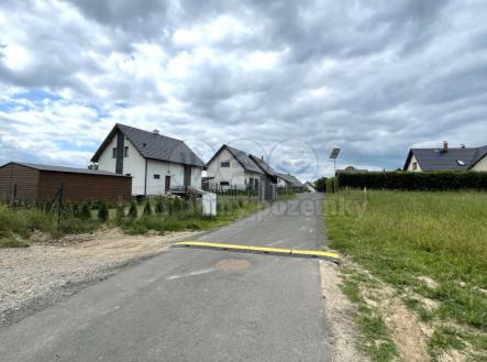 Pohled na pozemek | Prodej - pozemek pro bydlení, 2 004 m²