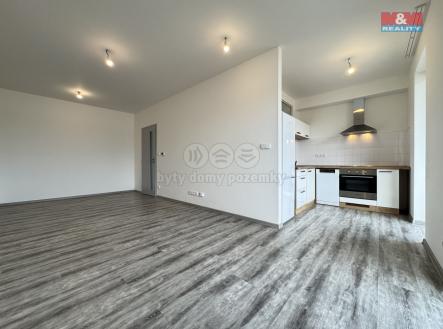 . | Pronájem bytu, 1+kk, 35 m²