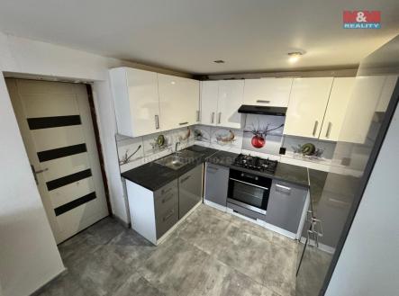 b890a33b-9253-4f7f-a722-86d534959785.jpeg | Prodej - dům/vila, 165 m²