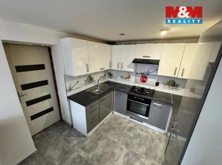 b890a33b-9253-4f7f-a722-86d534959785.jpeg | Prodej - dům/vila, 165 m²