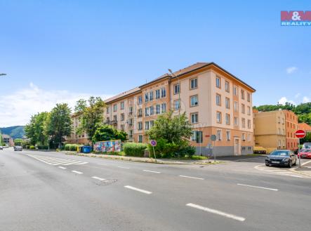 Pohled na dům | Prodej bytu, 2+1, 60 m²