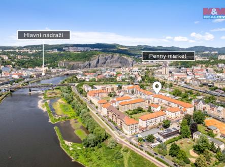 Pohled na dům a okolí | Prodej bytu, 2+1, 60 m²