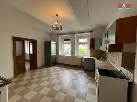 38624054-4ec0-4349-a4a2-97ee421b341d.jpeg | Prodej - dům/vila, 130 m²