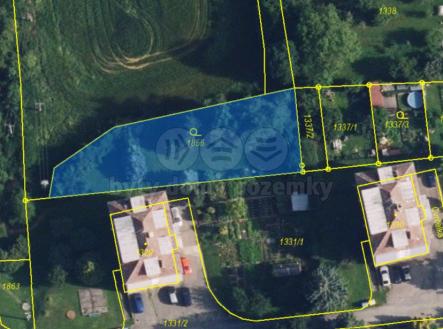 Plum.jpg | Prodej - pozemek, zahrada, 858 m²