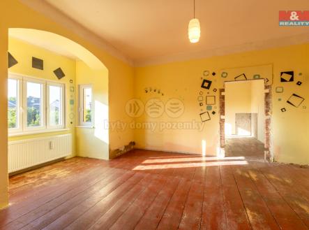 Realitní fotografie - Jesenice - Kristýna Sobierajová - 24.jpg | Prodej - dům/vila, 219 m²