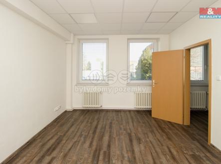IMG_3391.jpg | Pronájem - kanceláře, 30 m²