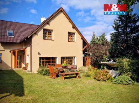 RD z venku.jpg | Pronájem - dům/vila, 147 m²