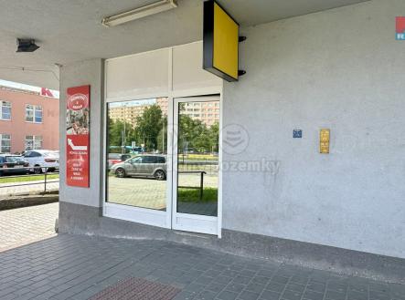 F5220A5C-7AE9-4C9C-B130-FAC284A543F4_1_201_a.jpg | Pronájem - obchodní prostor, 14 m²