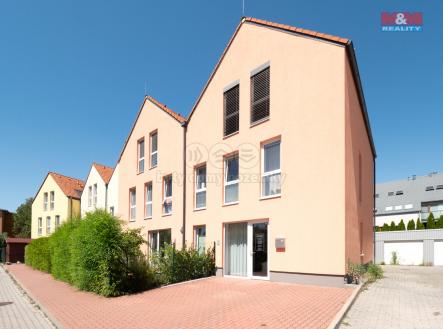 DŮM | Prodej bytu, 3+kk, 70 m²