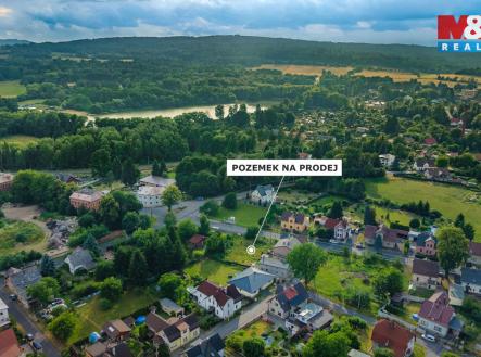 . | Prodej - pozemek pro bydlení, 806 m²