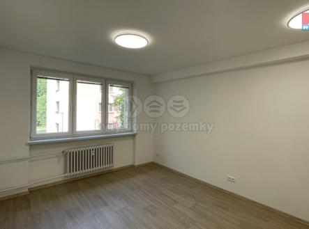 IMG-d29994530711ca3f0ee63a875fa70c12-V.jpg | Pronájem bytu, 2+1, 54 m²