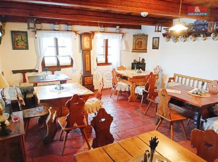 86fcb759-1394-4f38-ab0a-0bc70bfc4003.jpg | Prodej - dům/vila, 180 m²
