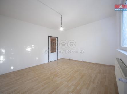 IMG_205315.jpg | Prodej bytu, 2+1, 43 m²