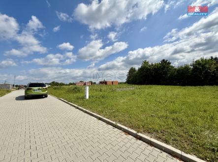 8AF89308-3C28-4472-8F90-46236E76EE2D_1_201_a.jpeg | Prodej - pozemek pro bydlení, 831 m²