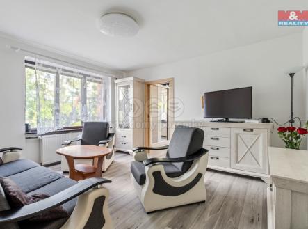 Obytné prostory bytu v prvním podlaží | Prodej - dům/vila, 360 m²