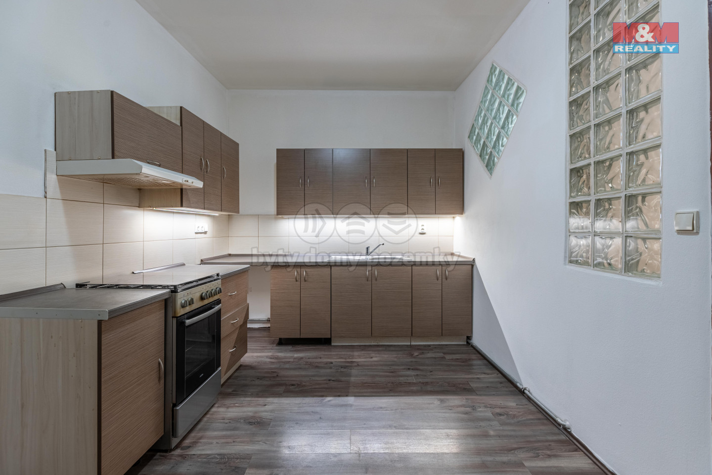 EOSR7147-HDR.jpg