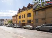 Prodej - kanceláře, 64 m²
