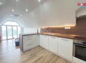 Pronájem bytu, 3+kk, 97 m²