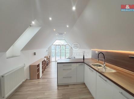 IMG_3851.jpg | Pronájem bytu, 3+kk, 97 m²