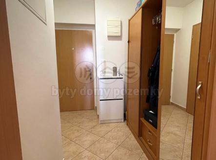 IMG-41abab1c3a9d62895062964cc51c7335-V.jpg | Prodej bytu, 1+kk, 33 m²