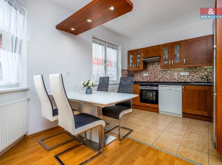 Obývací pokoj + kuchyně | Prodej bytu, 3+kk, 85 m²