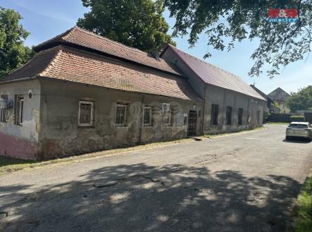 IMG_9354.jpeg | Pronájem - obchodní prostor, 288 m²