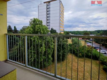 . | Pronájem bytu, 1+kk, 27 m²