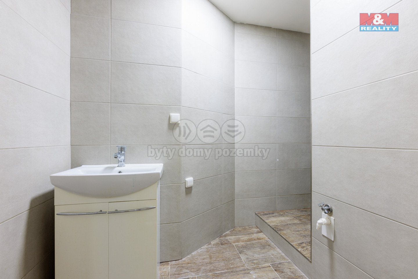 6U1A8740.jpg