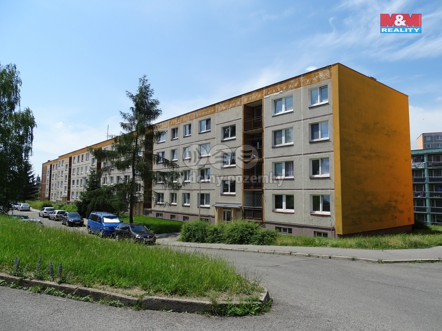 Panelový dům