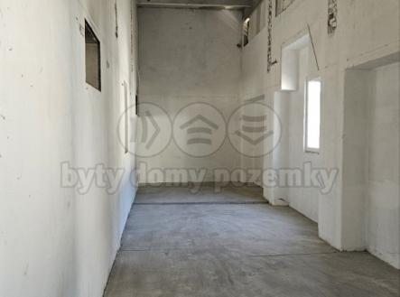 4.jpg | Pronájem - skladovací prostor, 200 m²