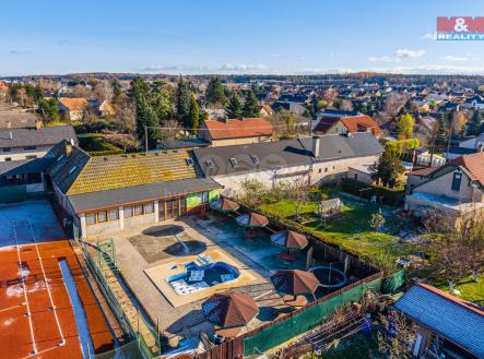 Prodej hotelu, penzionu, 650 m², Babice, ul. Sportovní | Prodej - obchodní prostor, 650 m²