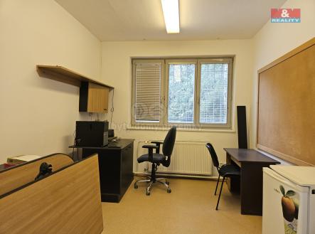 20250716_150932.jpg | Pronájem - kanceláře, 63 m²