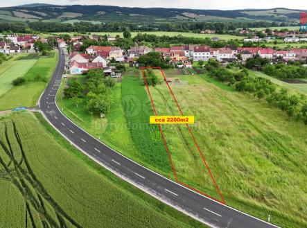 DJI_20231115181124_0021_D - frame at 0m36s.jpg | Prodej - pozemek, zahrada, 2 200 m²