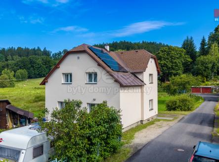 Pohled na dům | Prodej - dům/vila, 168 m²